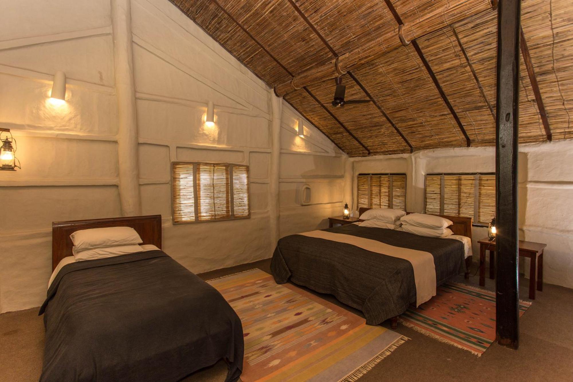 ไทเกอร์ ท็อป ฐารุ ลอดจ์ Hotel จิตวัน ภายนอก รูปภาพ